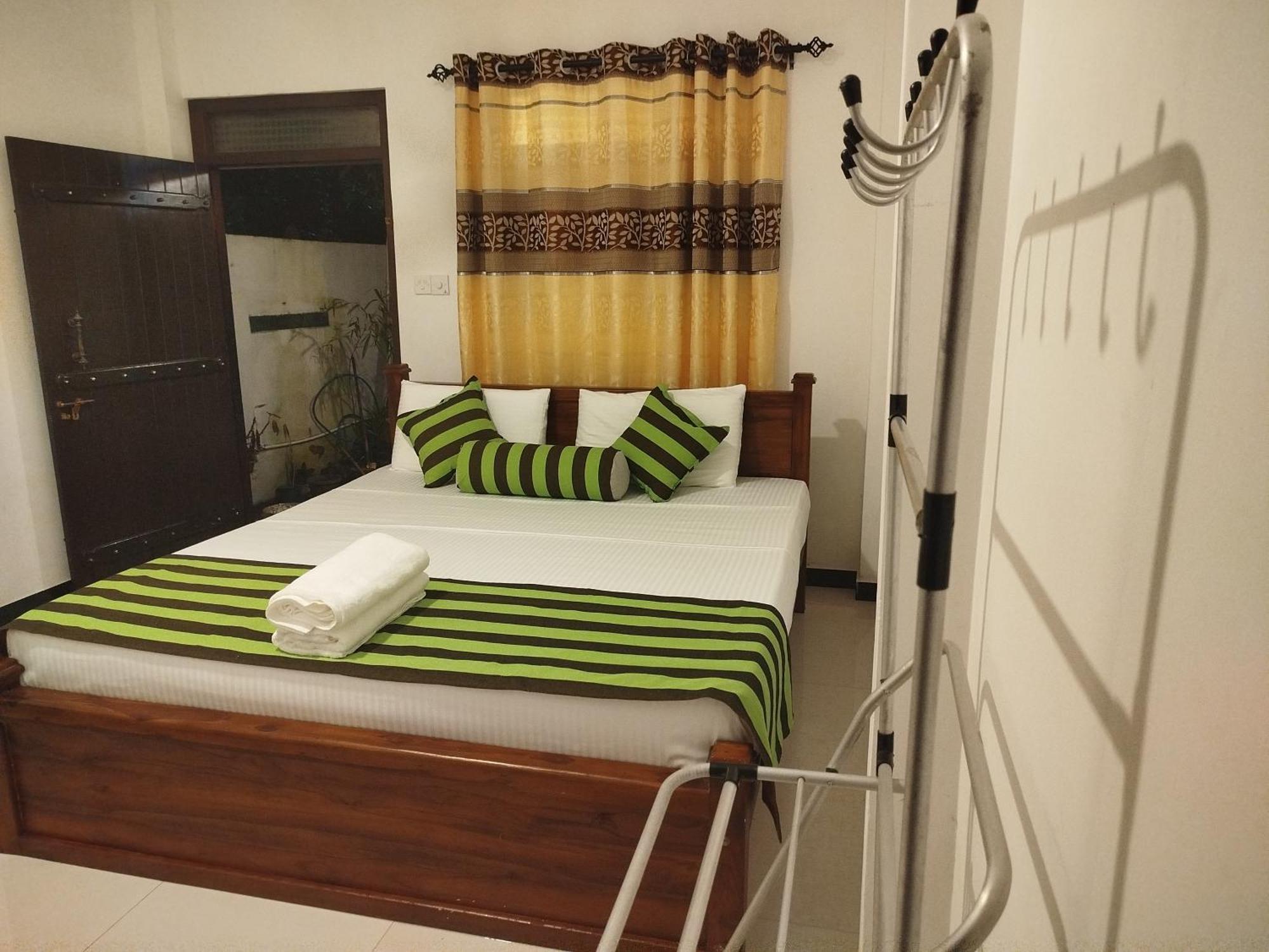 Little Villa Guest House Ahangama Dış mekan fotoğraf