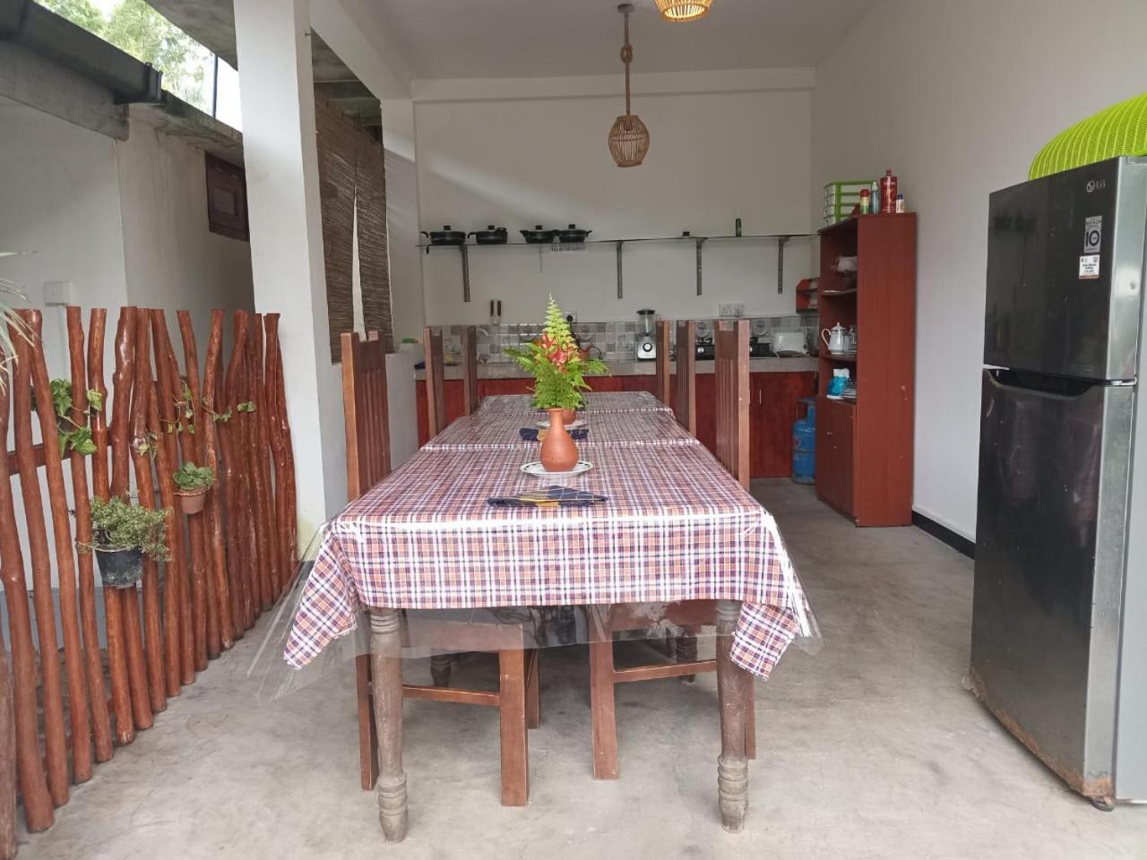 Little Villa Guest House Ahangama Oda fotoğraf