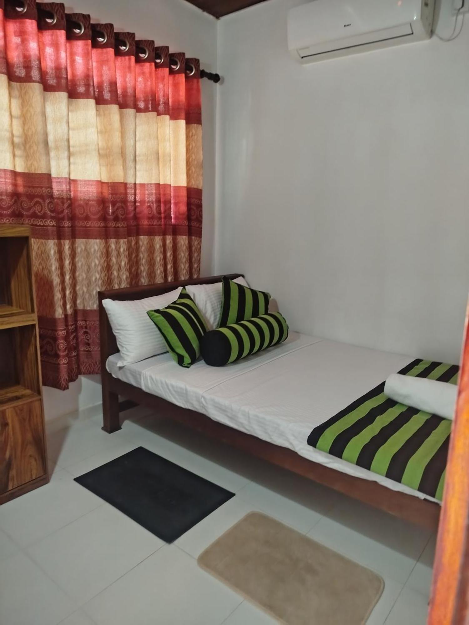 Little Villa Guest House Ahangama Dış mekan fotoğraf
